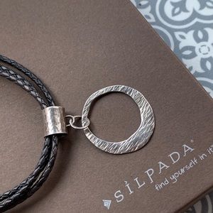 SILPADA 925 Silver circle pendant on leather cord